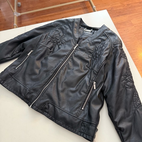 Whimsigoth Biker Moto Chic Faux Leather Jacket Floral Embroidered Edgy Rocker - Picture 5 of 7